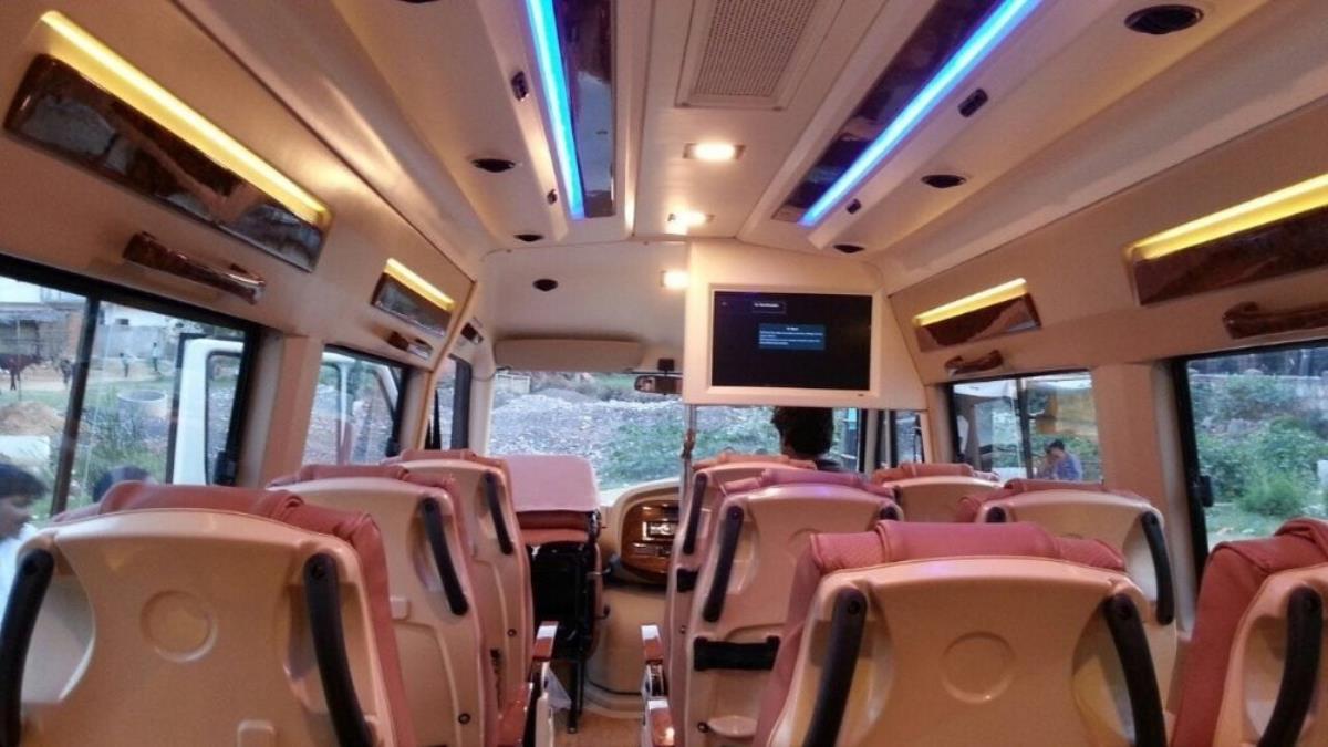 14 Seater Tempo Traveller in chandigarh